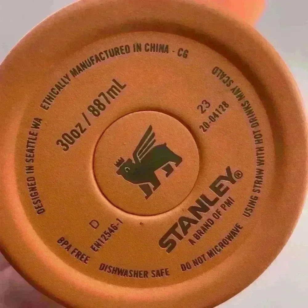 stanley Quencher Tumbler 30 oz Nectarine coral Color - Picture 6 of 8